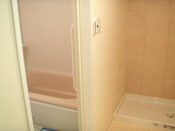 �E�ߏ��A�G�R�J���b�g