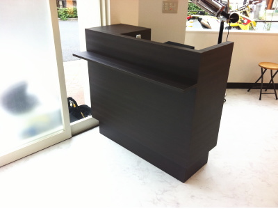 ���e���̎�t�J�E���^�[